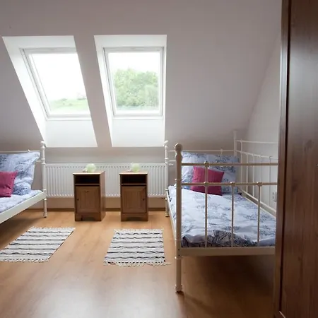 Pod Hůrkou Hradecna