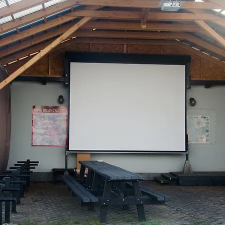 Pod Hůrkou 4* Hradecna