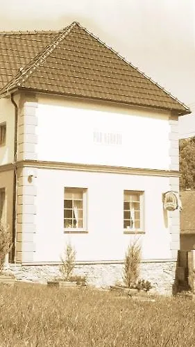 Pod Hůrkou Hradecna