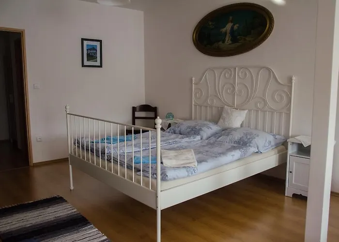 Pod Hůrkou Penzion 4*