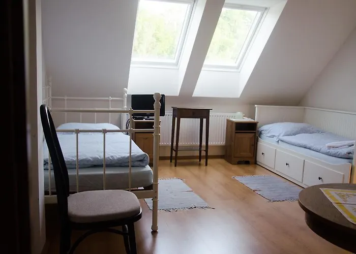 Pod Hůrkou Penzion Hradecna